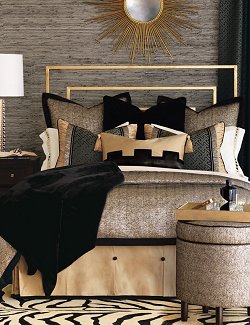 Black White Designer Bedding Sets  Luxury bedding set, Luxury bedding,  Bedroom set designs